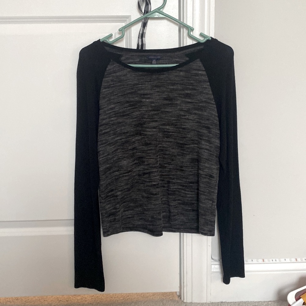 Long sleeve tee